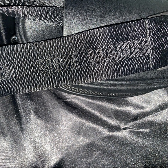 ✨Steve Madden - Women’s Semi-around Beltbag for travel w/ Logo Belt✨ NWT✨ - Picture 12 of 16